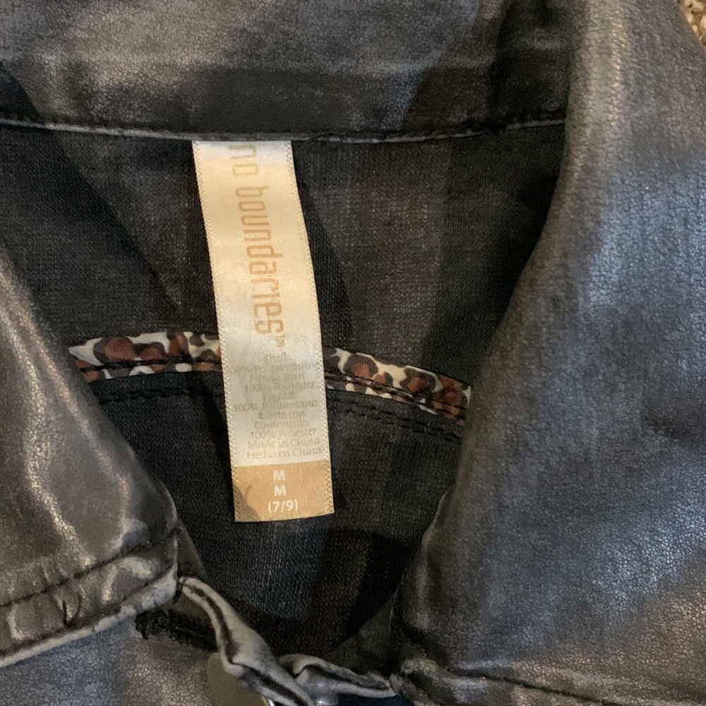 Jacket - Picture 3 of 5